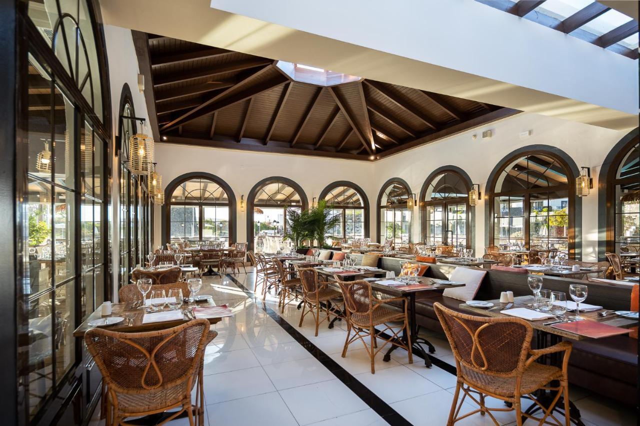 Hotel Livvo Volcan Lanzarote Playa Blanca  Ngoại thất bức ảnh