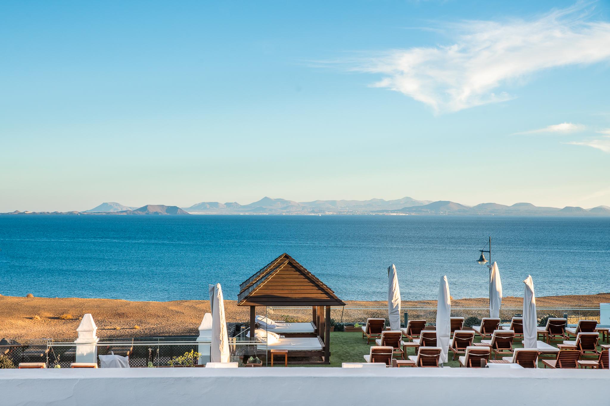 Hotel Livvo Volcan Lanzarote Playa Blanca  Ngoại thất bức ảnh