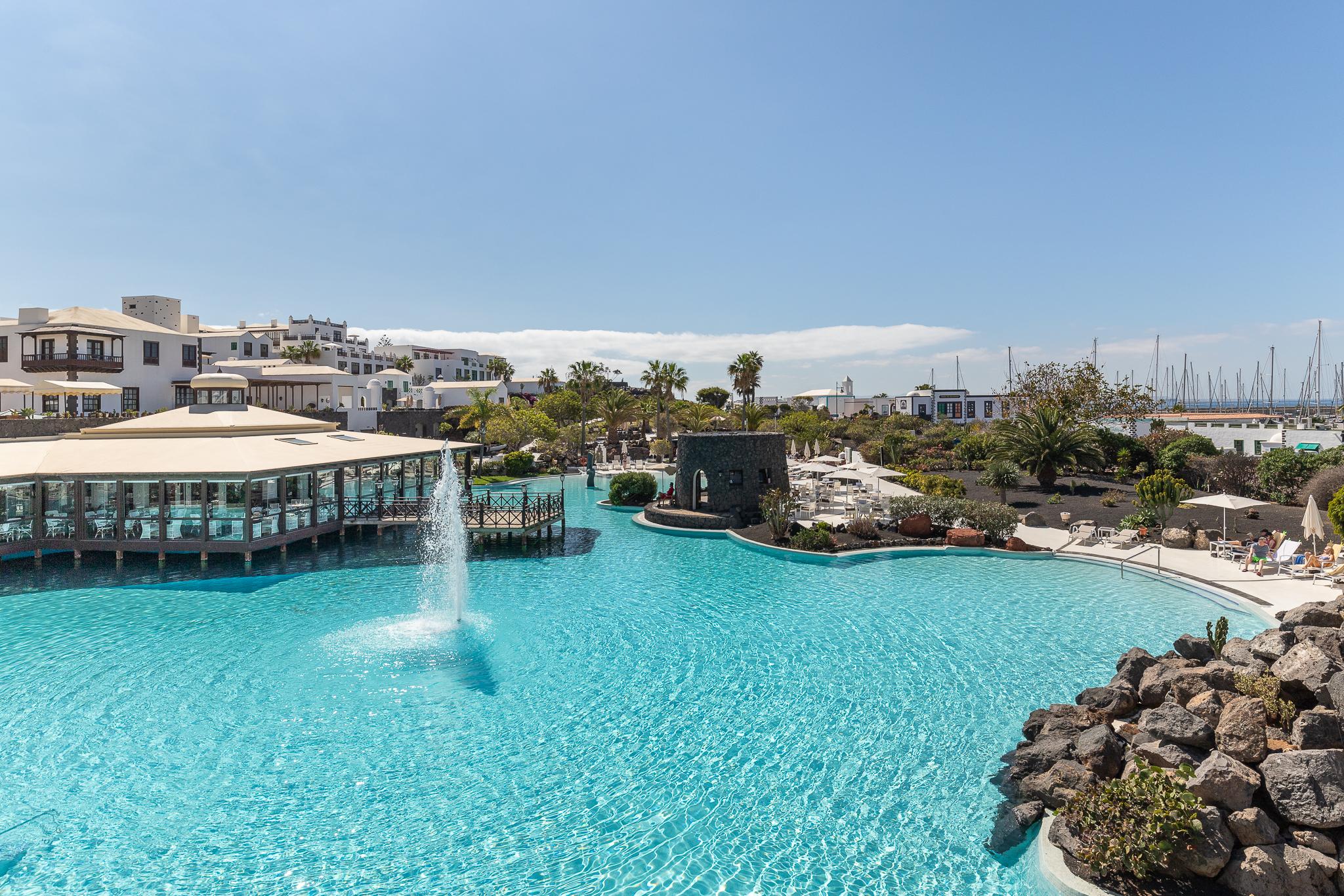 Hotel Livvo Volcan Lanzarote Playa Blanca  Ngoại thất bức ảnh