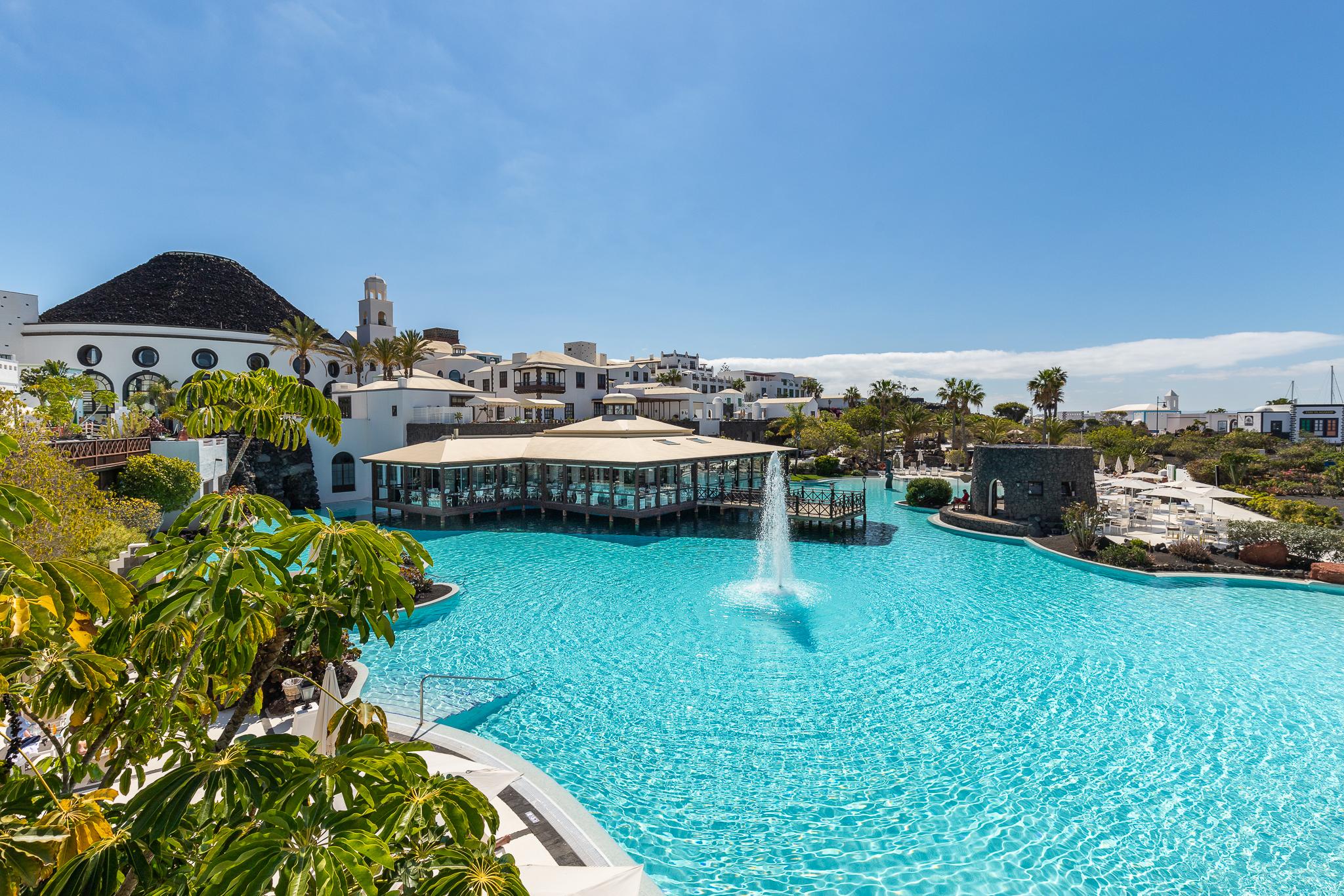 Hotel Livvo Volcan Lanzarote Playa Blanca  Ngoại thất bức ảnh