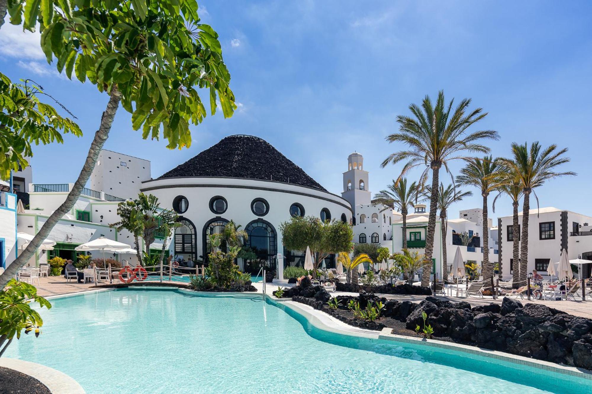 Hotel Livvo Volcan Lanzarote Playa Blanca  Ngoại thất bức ảnh