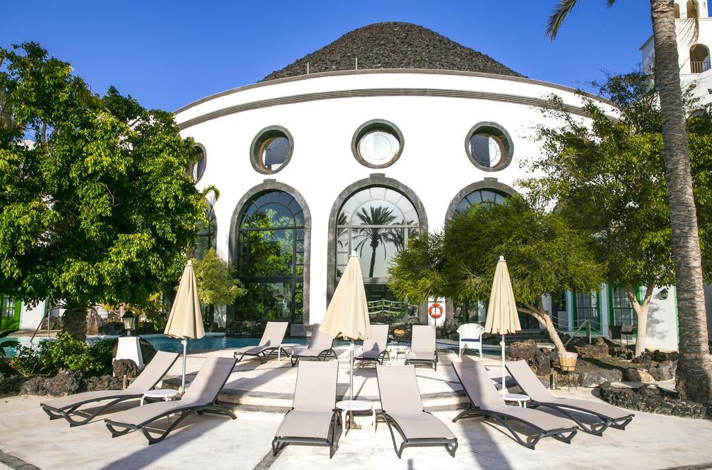 Hotel Livvo Volcan Lanzarote Playa Blanca  Ngoại thất bức ảnh