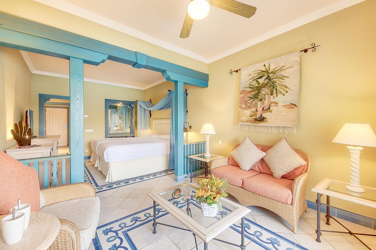 Hotel Livvo Volcan Lanzarote Playa Blanca  Phòng bức ảnh