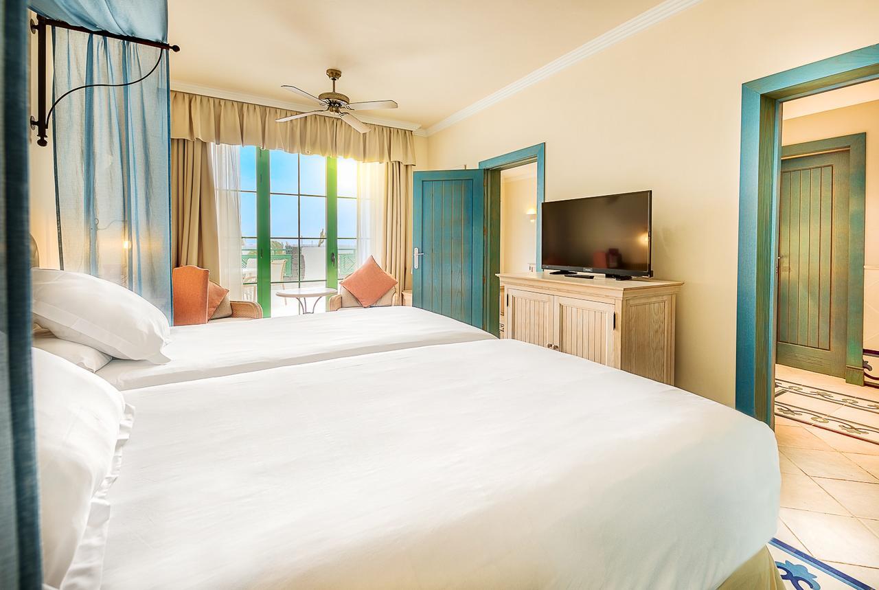 Hotel Livvo Volcan Lanzarote Playa Blanca  Phòng bức ảnh